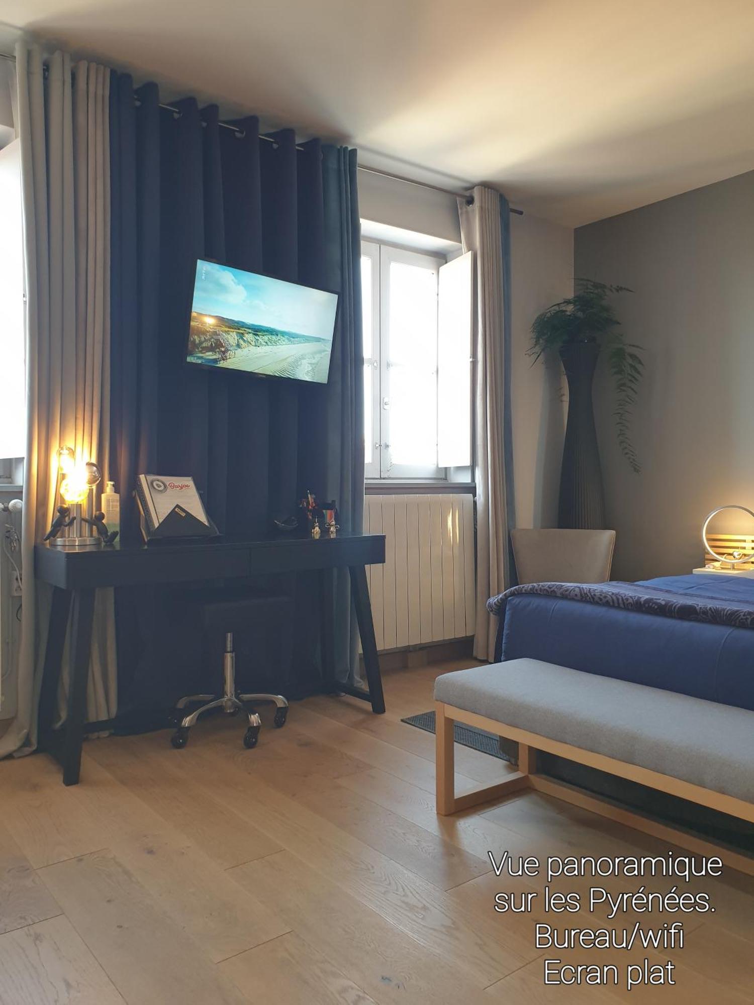 Studio Non Fumeur 38M2 Calme, Confort, Ascenseur Béziers Kültér fotó