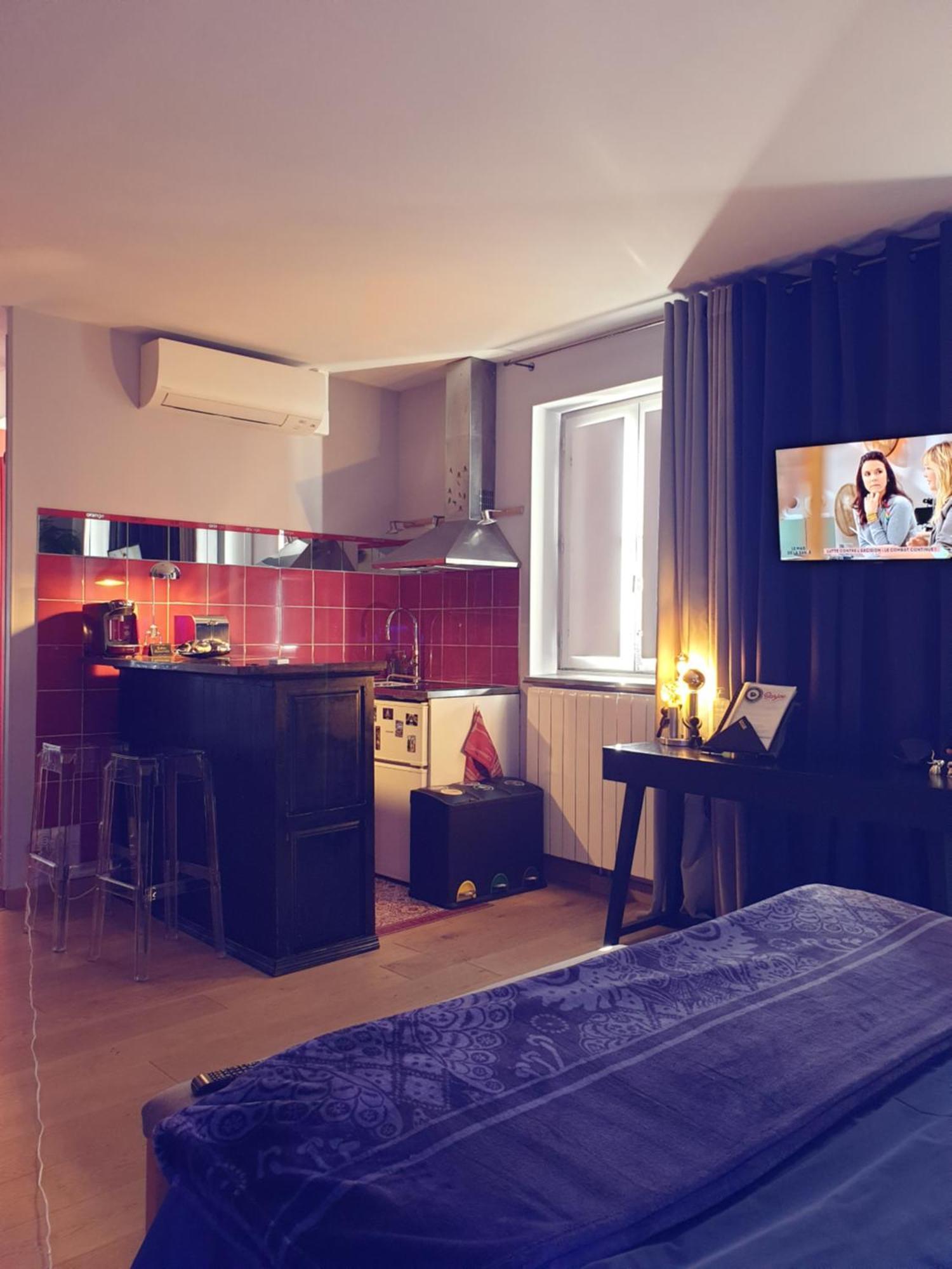Studio Non Fumeur 38M2 Calme, Confort, Ascenseur Béziers Kültér fotó